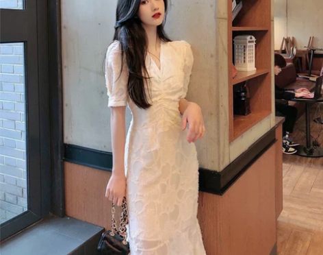 参加婚礼只穿过一次，法国外贸尾单剪标清仓专...