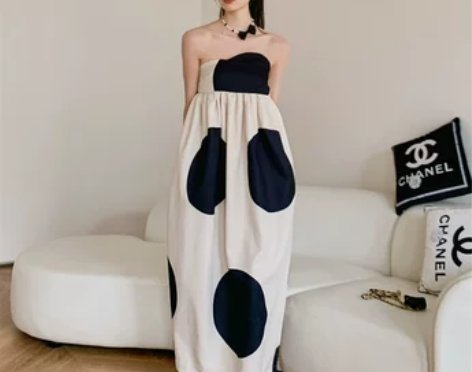 艺术几何大波点裹胸连衣裙 无袖高腰花苞长裙...