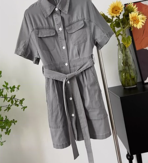 王炸小禾粉速来今年新款轻薄灰牛仔工装连衣裙...
