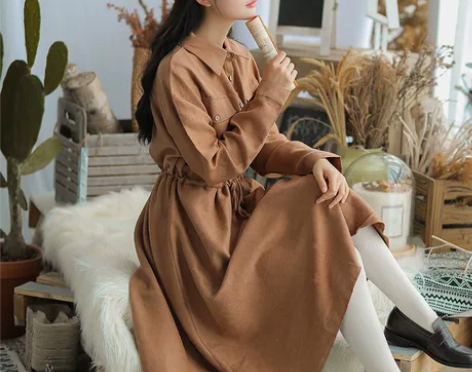 法式智熏桔梗收腰连衣裙女秋装年新款初秋轻熟...