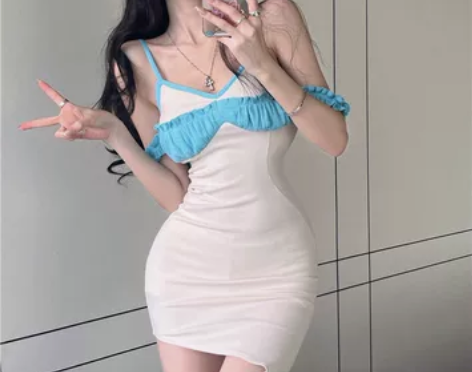 2022夏季新款辣妹风吊带性感v领拼色修身...