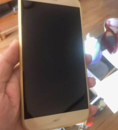 正品华为麦芒智能手机，九五新，送套，专卖店...