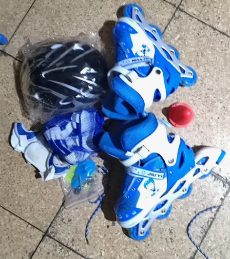 路狮溜冰鞋儿童全套装旱冰鞋滑冰鞋成人轮滑鞋...