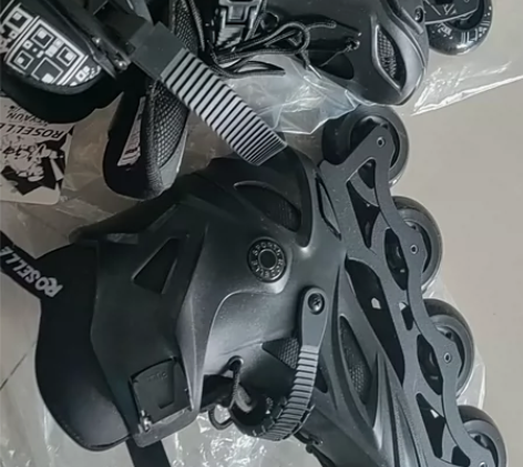 后来都不怎么滑了,吊牌都没拆,很新 感兴趣...