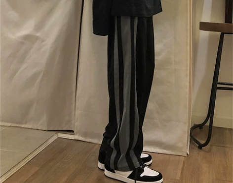 妈个鸡妈 韩国ins潮流百搭运动裤垂感拼接...