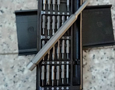 店铺不开了，清一批螺丝刀套装，全新，9.8...