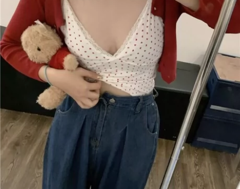 两件套 甜辣妹爱心蕾丝背心吊带+长袖防晒开...