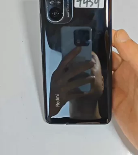 ?redmi k40pro 8+256 纯...