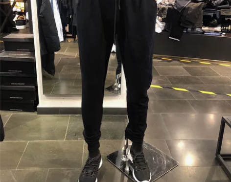 杰克琼斯剪标男士春夏季纯棉棉圈运动休闲臀部...