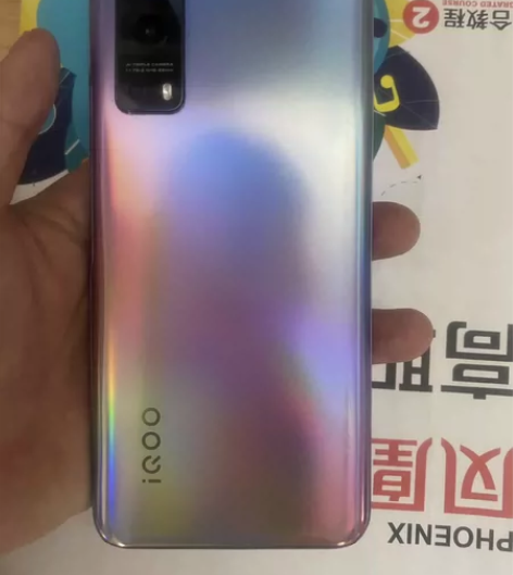 非常不错的一款手机  拍照这些有优势 用来...