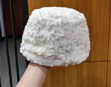 ?毛绒绒保暖显脸小水桶帽女秋冬韩版兔毛混纺...