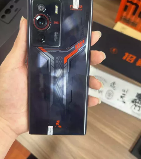 【低价抢购】努比亚Z40 pro 12+2...