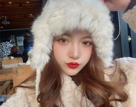 ?可爱兔毛帽子女秋冬季加厚护耳旅游拍照针织...