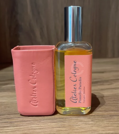 情有独钟正品  仅试喷两次  细节图在下面...