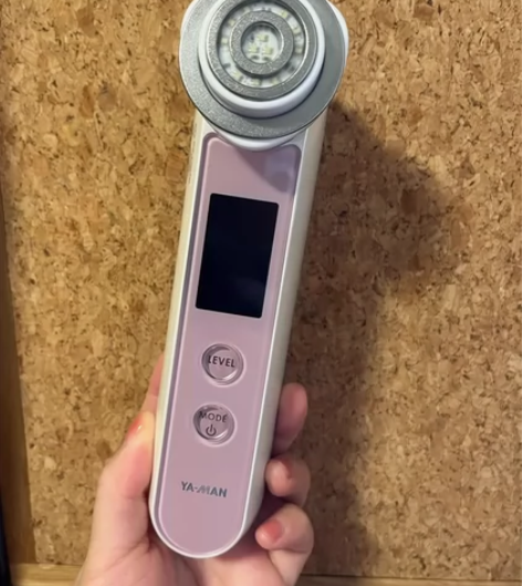 雅萌美容仪，五种模式切换，自己比较懒不太用...