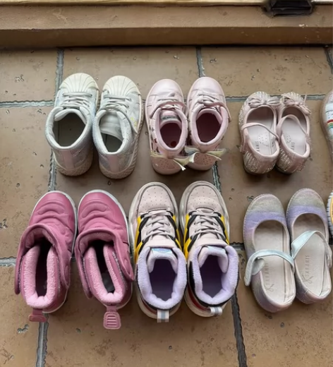 泰兰尼斯/毛毛虫/m1m2女童鞋:50元/...