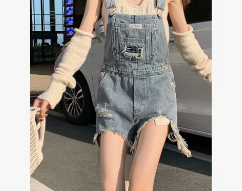 PPHOME痞感学妹~减龄百搭牛仔背带短裤...