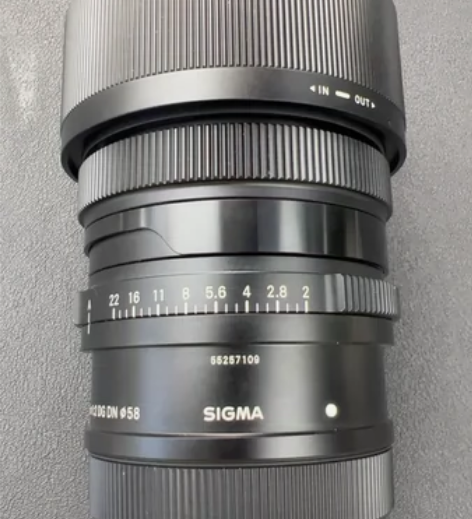 适马35/2DGDN镜头L口,轻微使用痕迹...