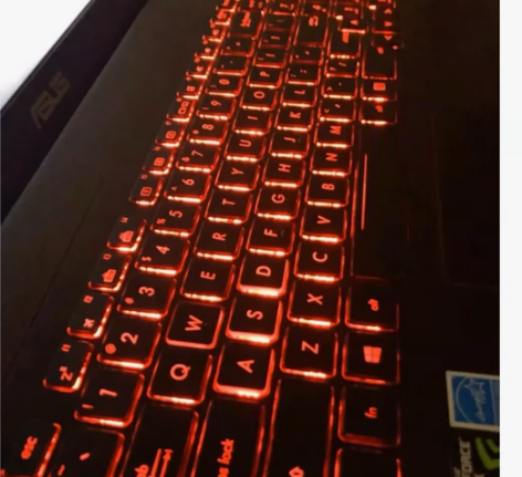 ?华硕飞行堡垒7，I7 ，外观无破损，保护...