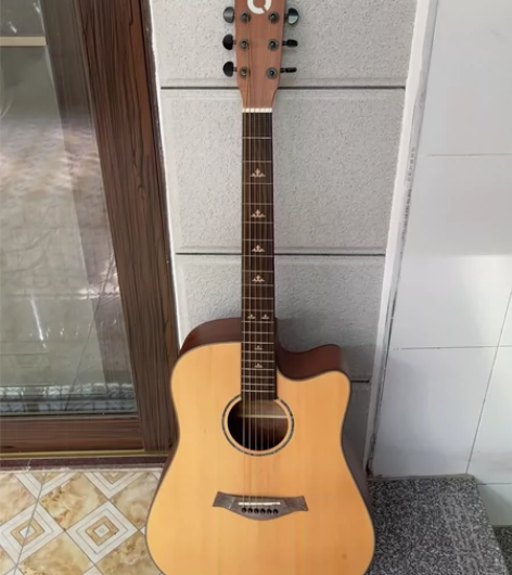 吉它，41寸，有意者可联系我，着急卖出，可...