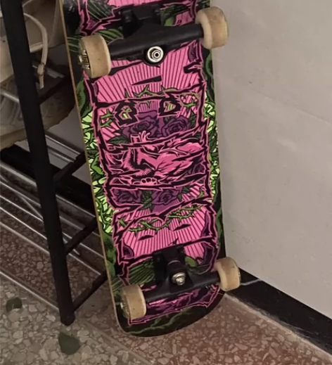 滑板 感兴趣的话点“我想要”和我私聊吧～?...