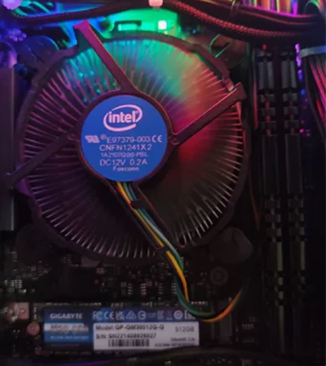 自用办公电脑，所有电脑配件都是今年在京东自...