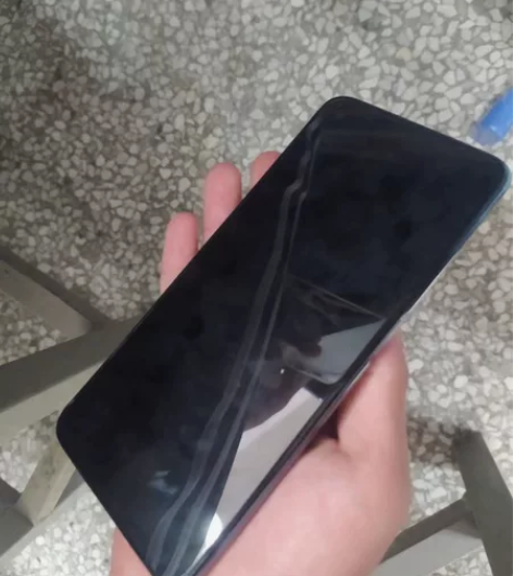 一加ace竞速版，不想要了，父母给买新的了...