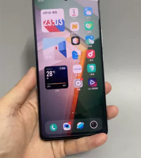vivo iQOO 11 16GB+256...