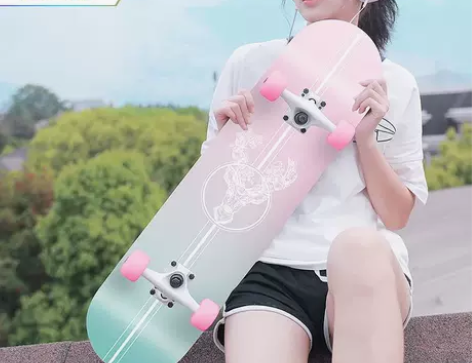 5-18岁四轮双翘板滑板女生初学者滑板车儿...