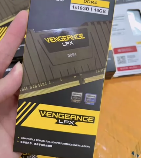 海盗船 16G DDR4 2666 台式机...