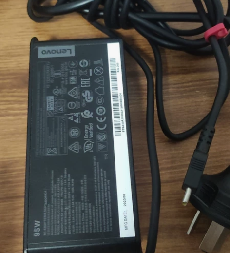 出一个自用原装联想95W充电器type-c...
