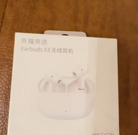 荣耀Earbuds x3未拆封 感兴趣的话...