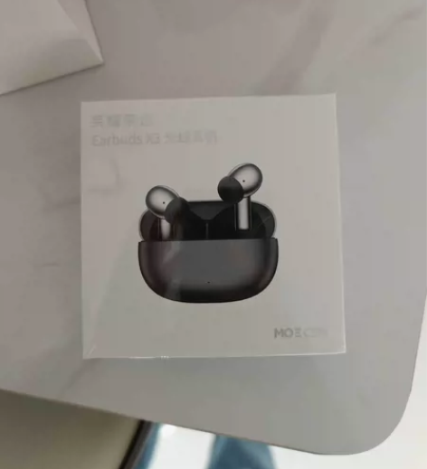 积分兑换全新,有耳机了就便宜出了 感兴趣的...