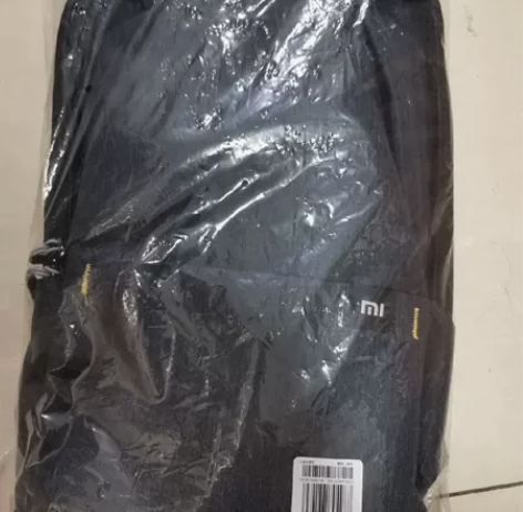 小米简约休闲双肩包 小米正品包 全新带原装...