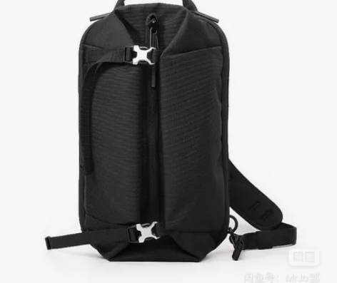 【国庆价】15/16考杜拉机能胸包男COR...