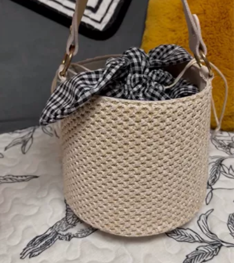 全新 编织手提包浅色大容量（包包高约16公...