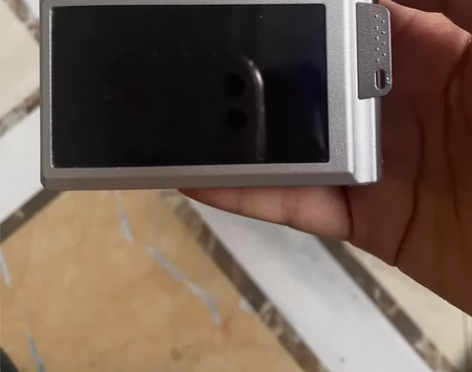 索尼DSC-T70数码相机   成色如图，...