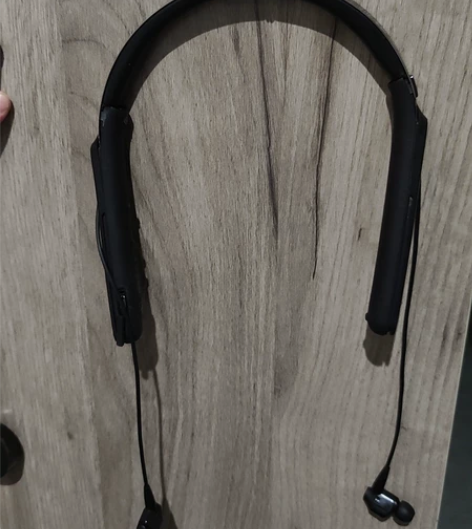 索尼wi1000x，19年1300买的，功...