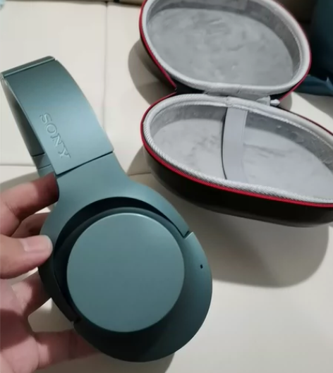 索尼降噪耳机买下用了不久一直放着吃灰，买的...