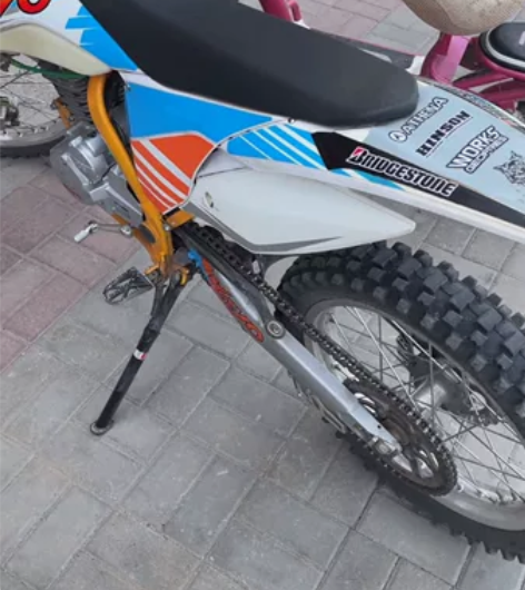 大同本地出售，放的时间长骑的少想卖了车是没...