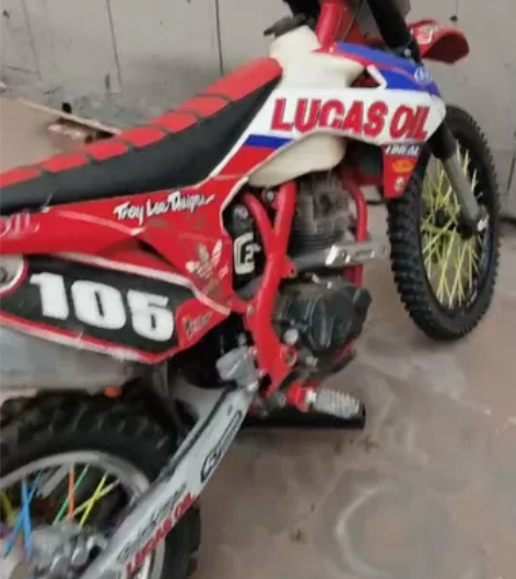 自用摩托车，没时间骑。车况好，新电瓶 感兴...