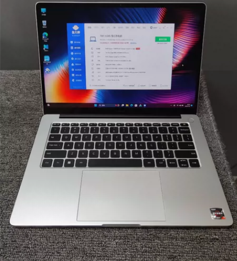 小米pro14锐龙版R7 5800h 2....