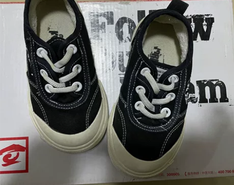 儿童帆布鞋26码 海底小精灵旗舰店买的，毛...