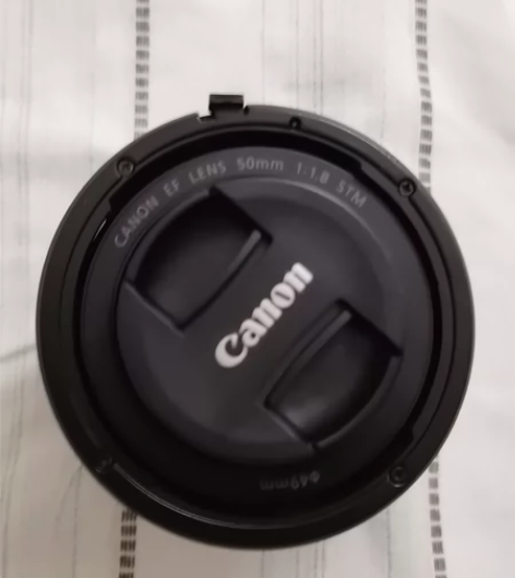 佳能小痰盂三代50 1.8stm 原佳能相...