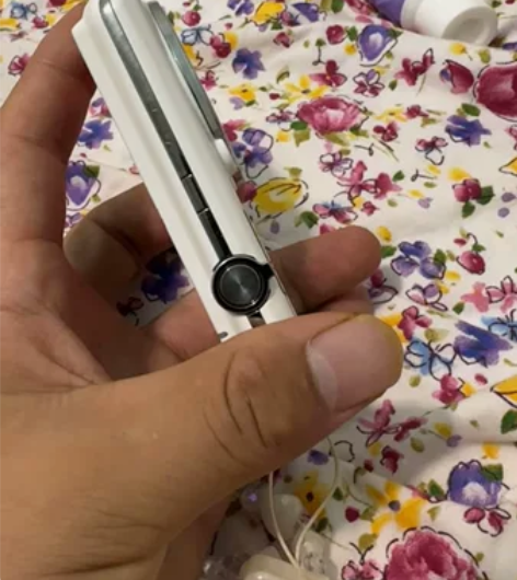 卡西欧相机Exilim 成色还行边上有点儿...