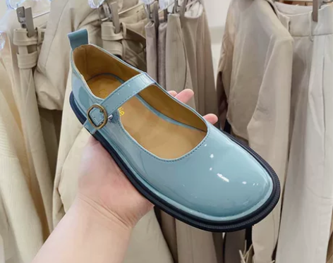 【55盛典价】复古大头小ck玛丽珍鞋202...