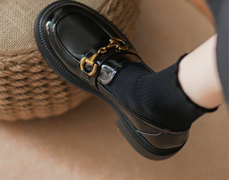 全真皮~2023年新款黑色玛丽珍单鞋厚底英...