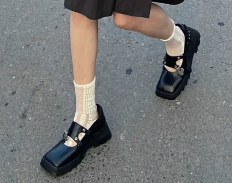 僧侣玛丽珍鞋2021早春新款厚底机能风松糕...