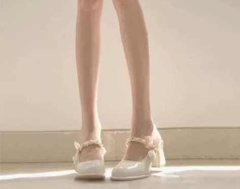 仙女风白色高跟鞋玛丽珍小皮鞋粗跟单鞋女20...