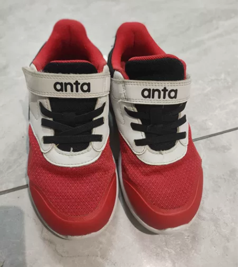 安踏男童春秋鞋31码，孩子穿的很爱惜，新旧...